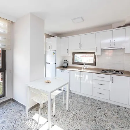 Fully Equipped Apartment In The Heart Of Mugla